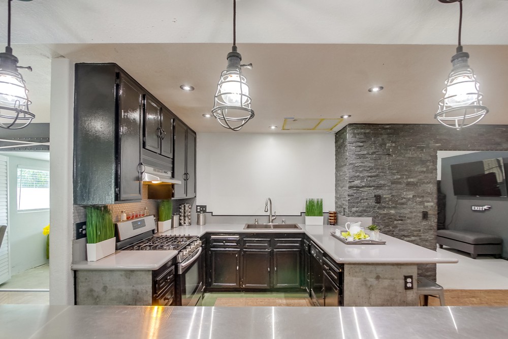 Virtual tour photo 12 of 30 for 1086 Firethorn St
