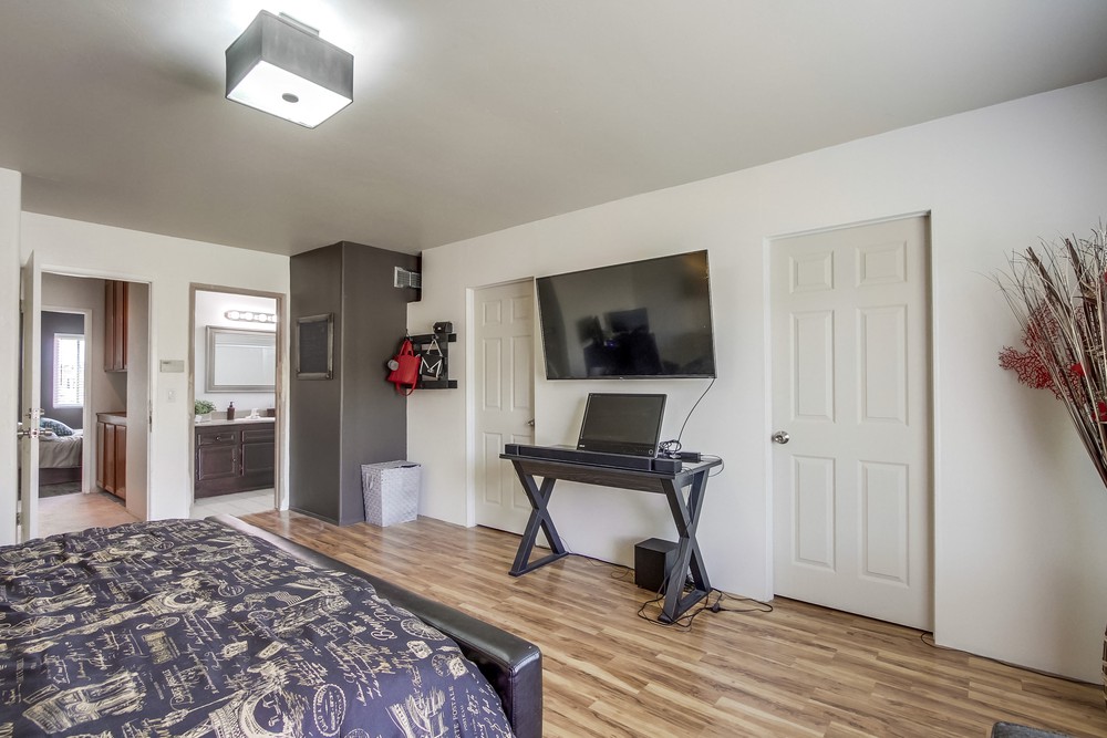 Virtual tour photo 21 of 30 for 1086 Firethorn St