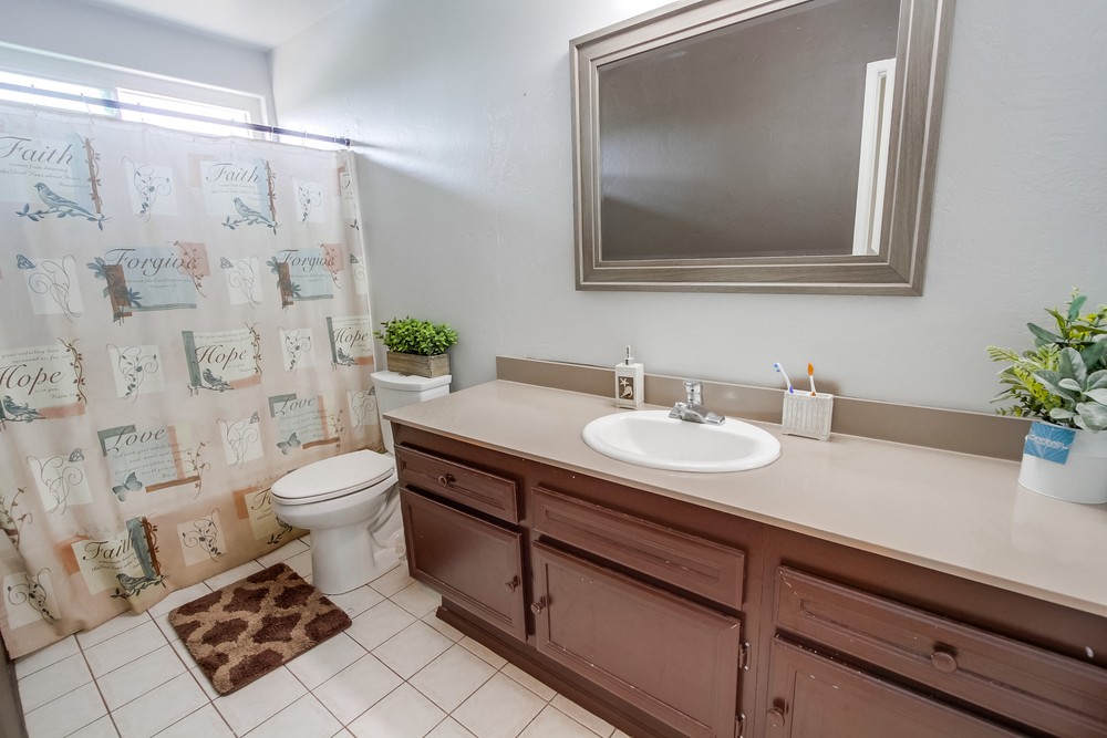 Virtual tour photo 27 of 30 for 1086 Firethorn St