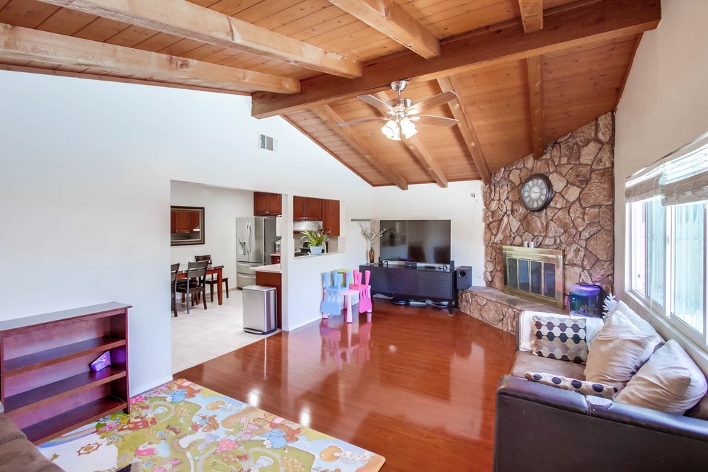 Virtual tour photo 8 of 35 for 10866 Sandy Hook Rd