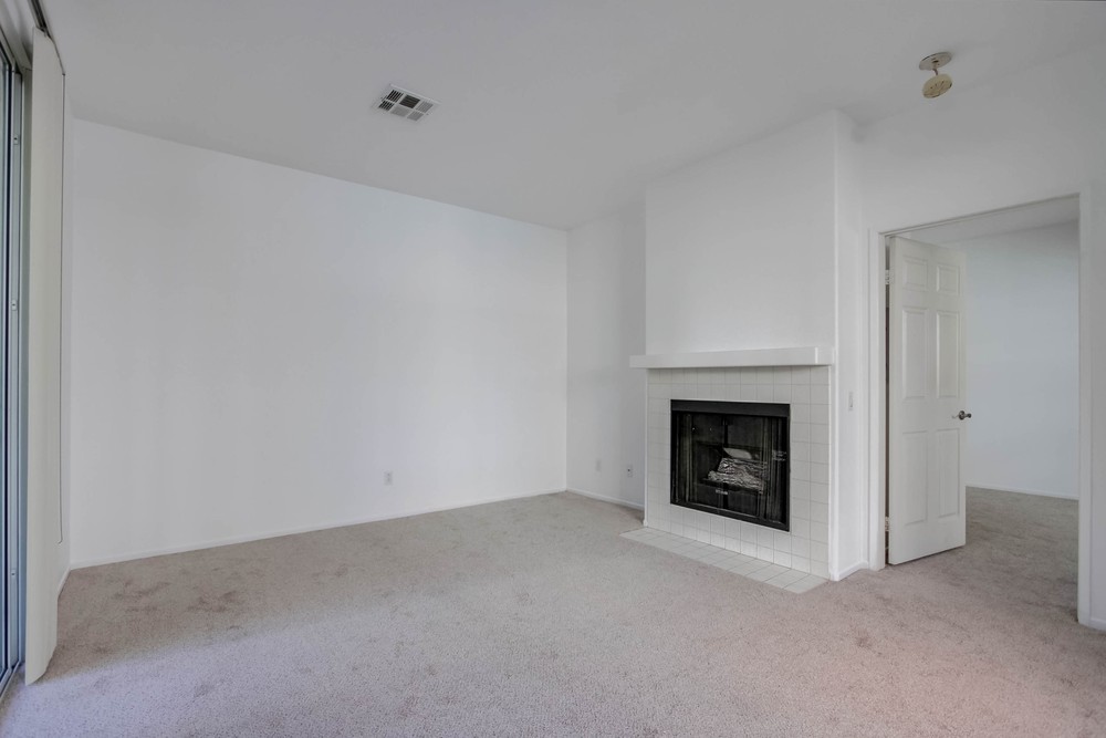 Virtual tour photo 7 of 26 for 10872 Sabre Hill Dr UNIT 285