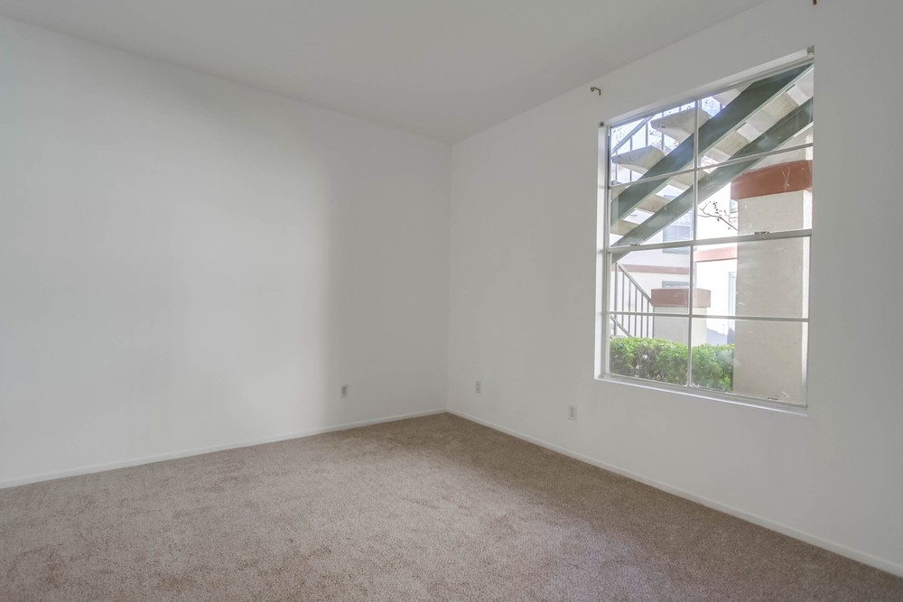 Virtual tour photo 13 of 26 for 10872 Sabre Hill Dr UNIT 285