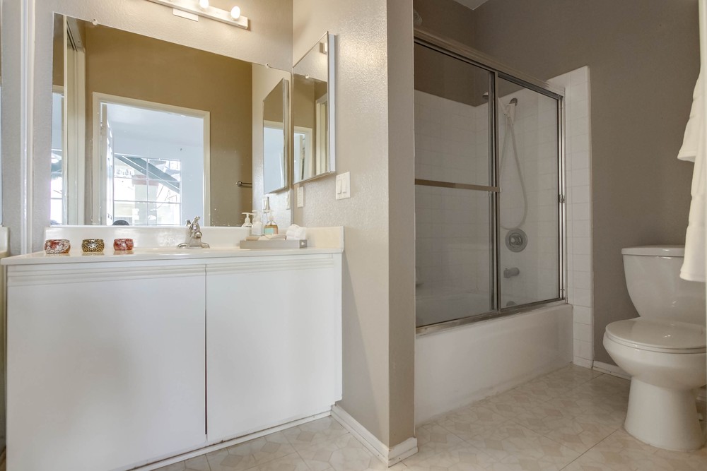 Virtual tour photo 17 of 26 for 10872 Sabre Hill Dr UNIT 285