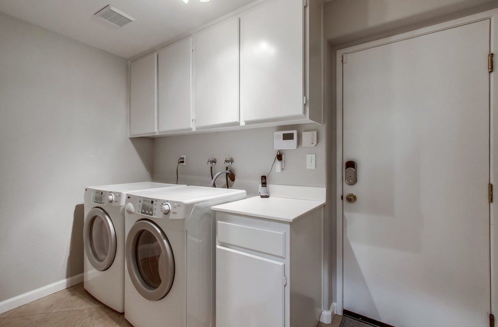Virtual tour photo 42 of 56 for 10876 Ivy Hill Dr UNIT 4