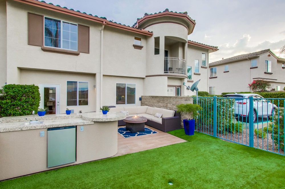 Virtual tour photo 49 of 56 for 10876 Ivy Hill Dr UNIT 4