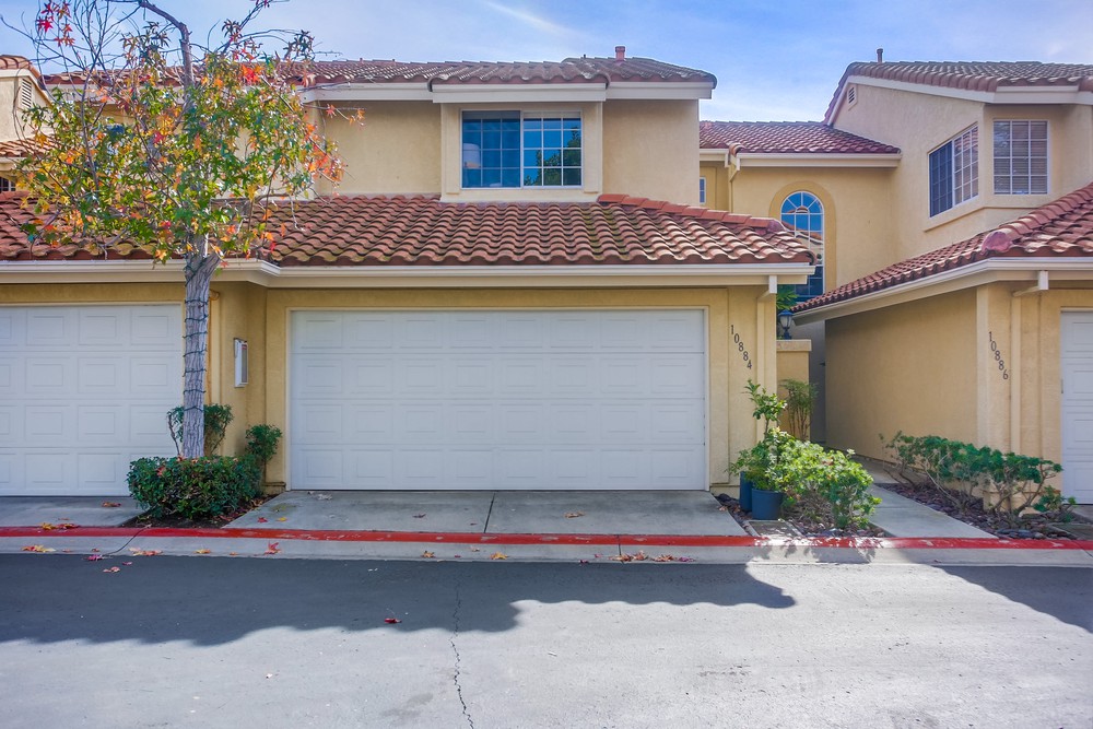 Virtual tour photo 3 of 42 for 10884 Creekbridge Pl
