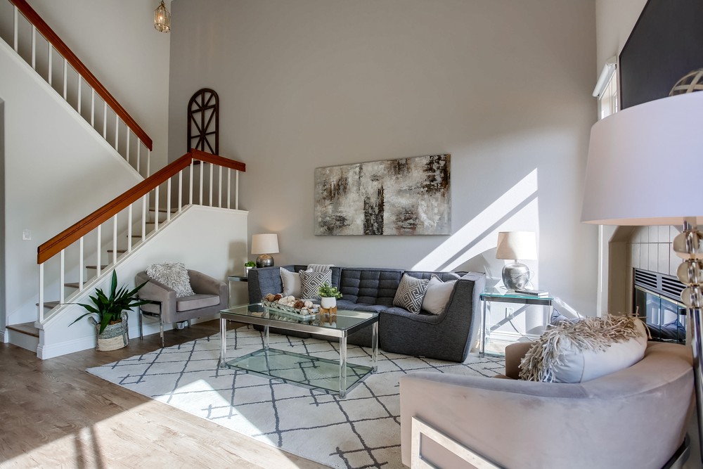 Virtual tour photo 9 of 42 for 10884 Creekbridge Pl