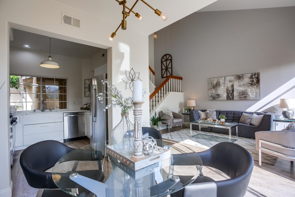 Virtual tour photo 14 of 42 for 10884 Creekbridge Pl