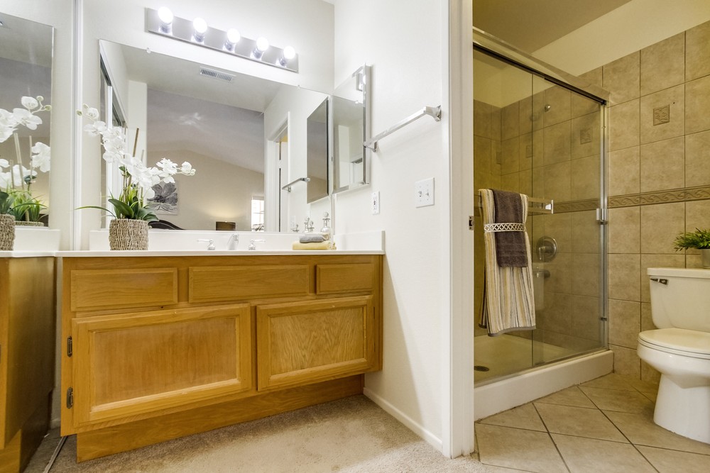 Virtual tour photo 23 of 34 for 10884 Creekbridge Pl