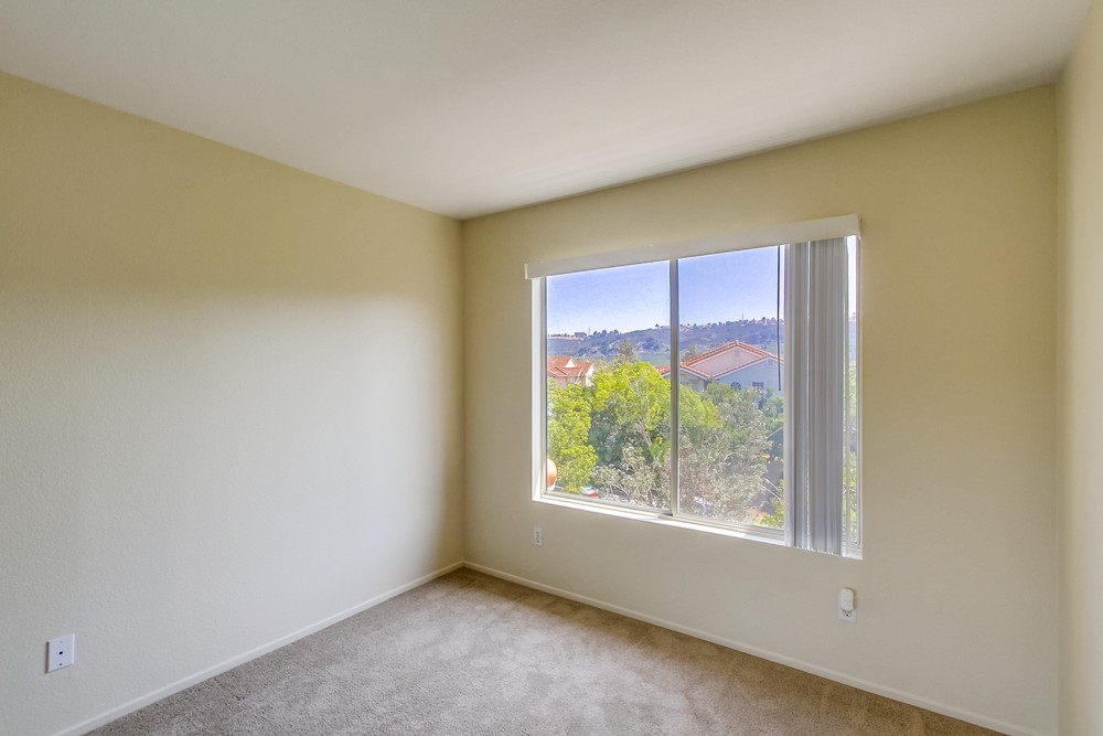 Virtual tour photo 29 of 34 for 10884 Creekbridge Pl