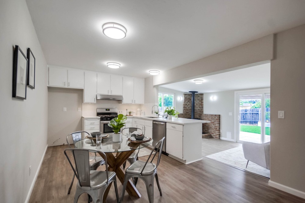 Virtual tour photo 11 of 37 for 10895 Greenford Dr