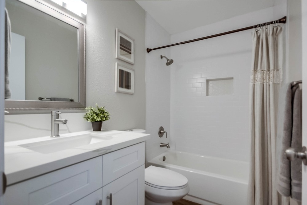 Virtual tour photo 20 of 37 for 10895 Greenford Dr