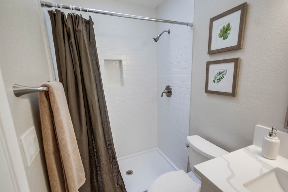 Virtual tour photo 27 of 37 for 10895 Greenford Dr