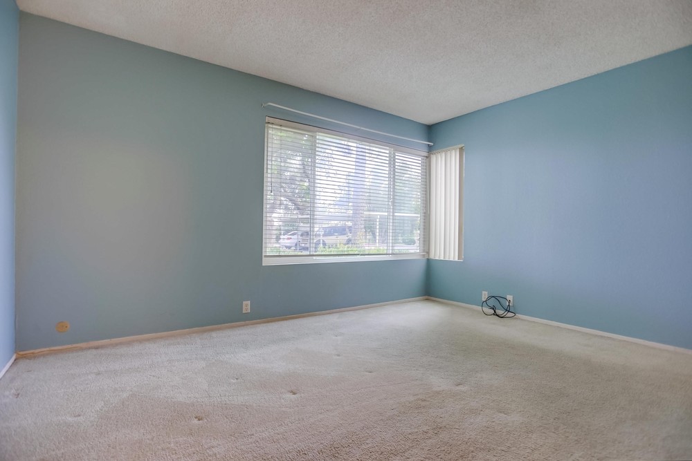 Virtual tour photo 18 of 38 for 10896 Caravelle Pl