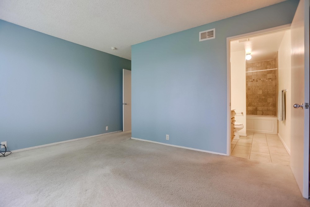 Virtual tour photo 19 of 38 for 10896 Caravelle Pl