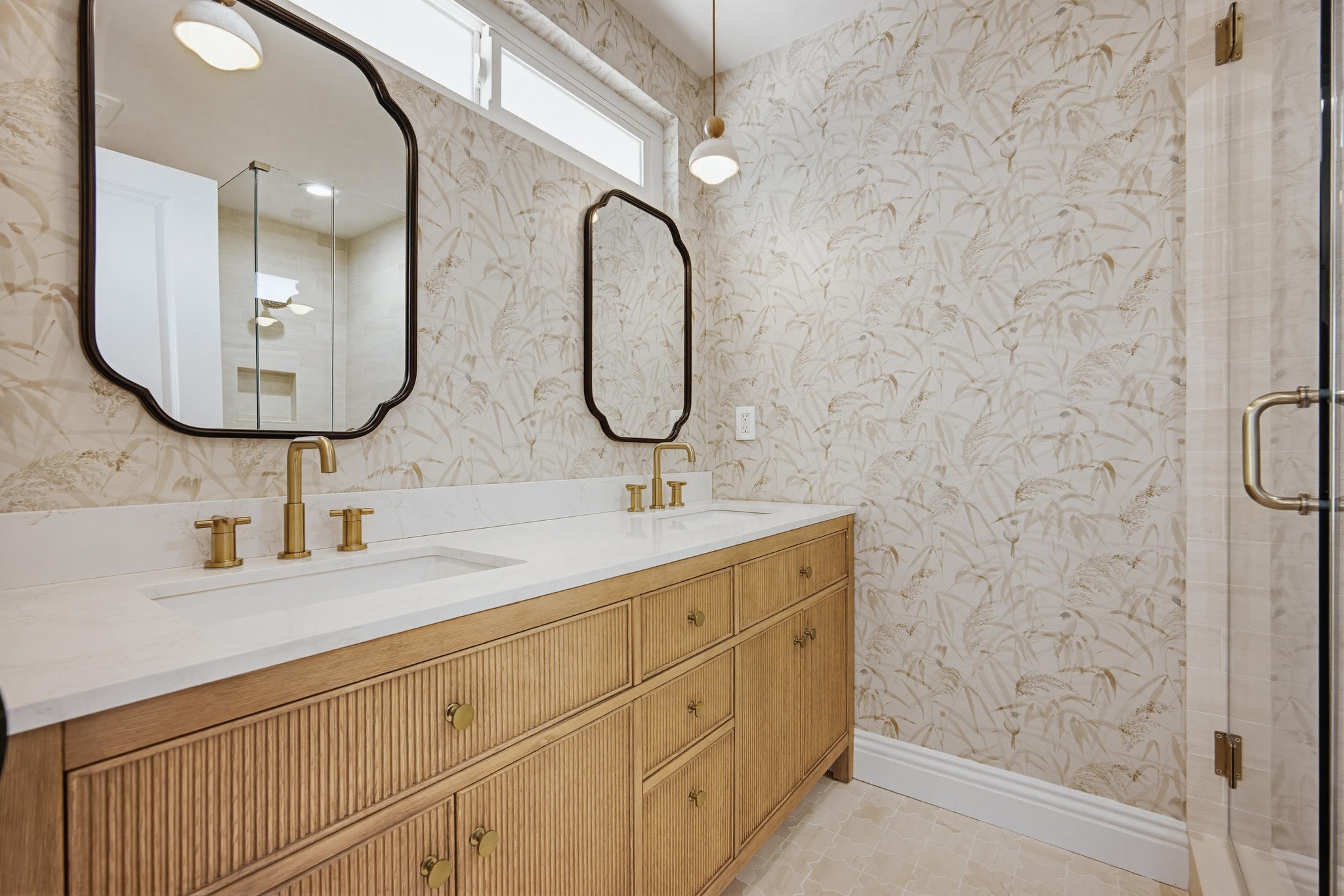 Virtual tour photo 30 of 45 for 109 E Francis St