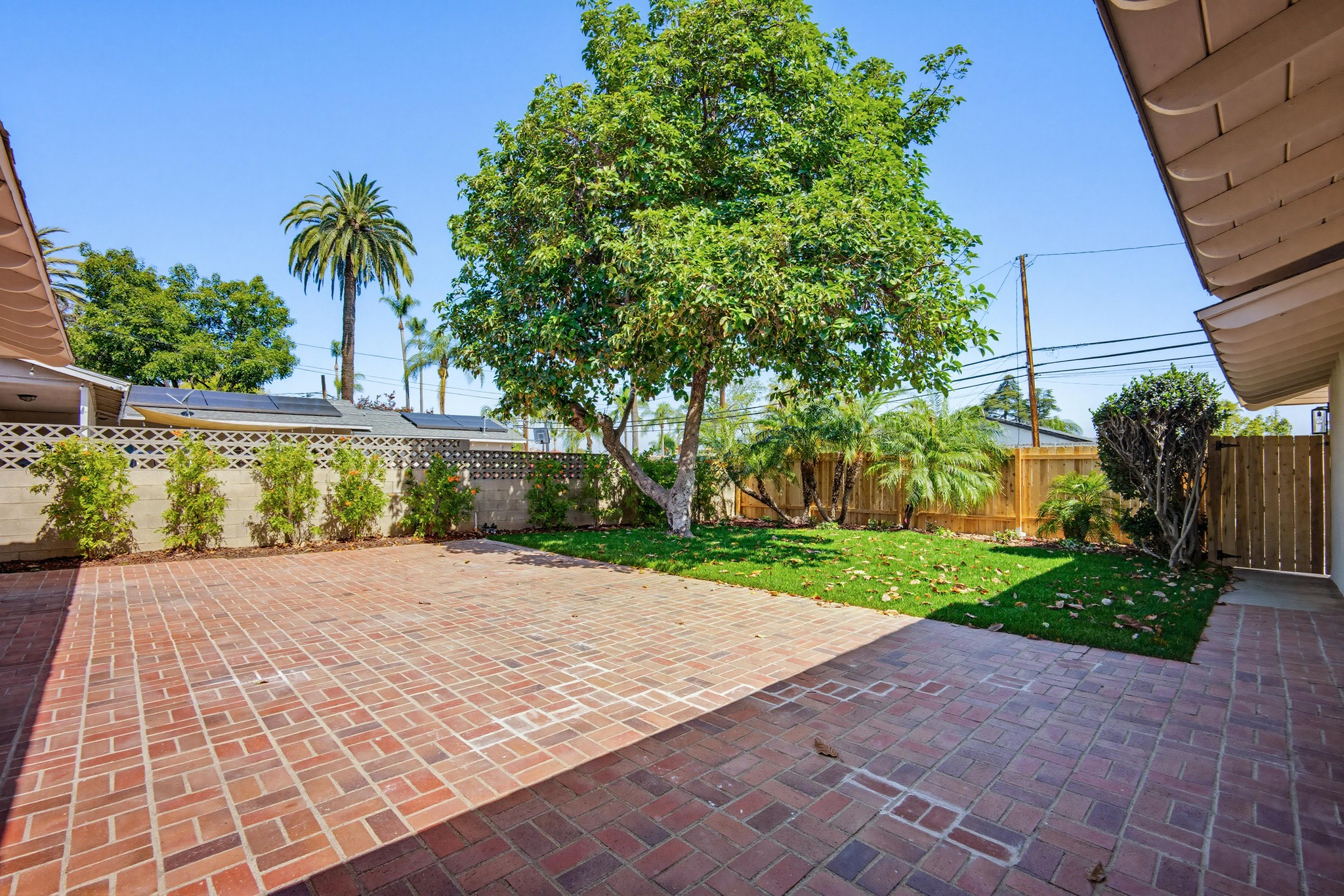 Virtual tour photo 41 of 45 for 109 E Francis St