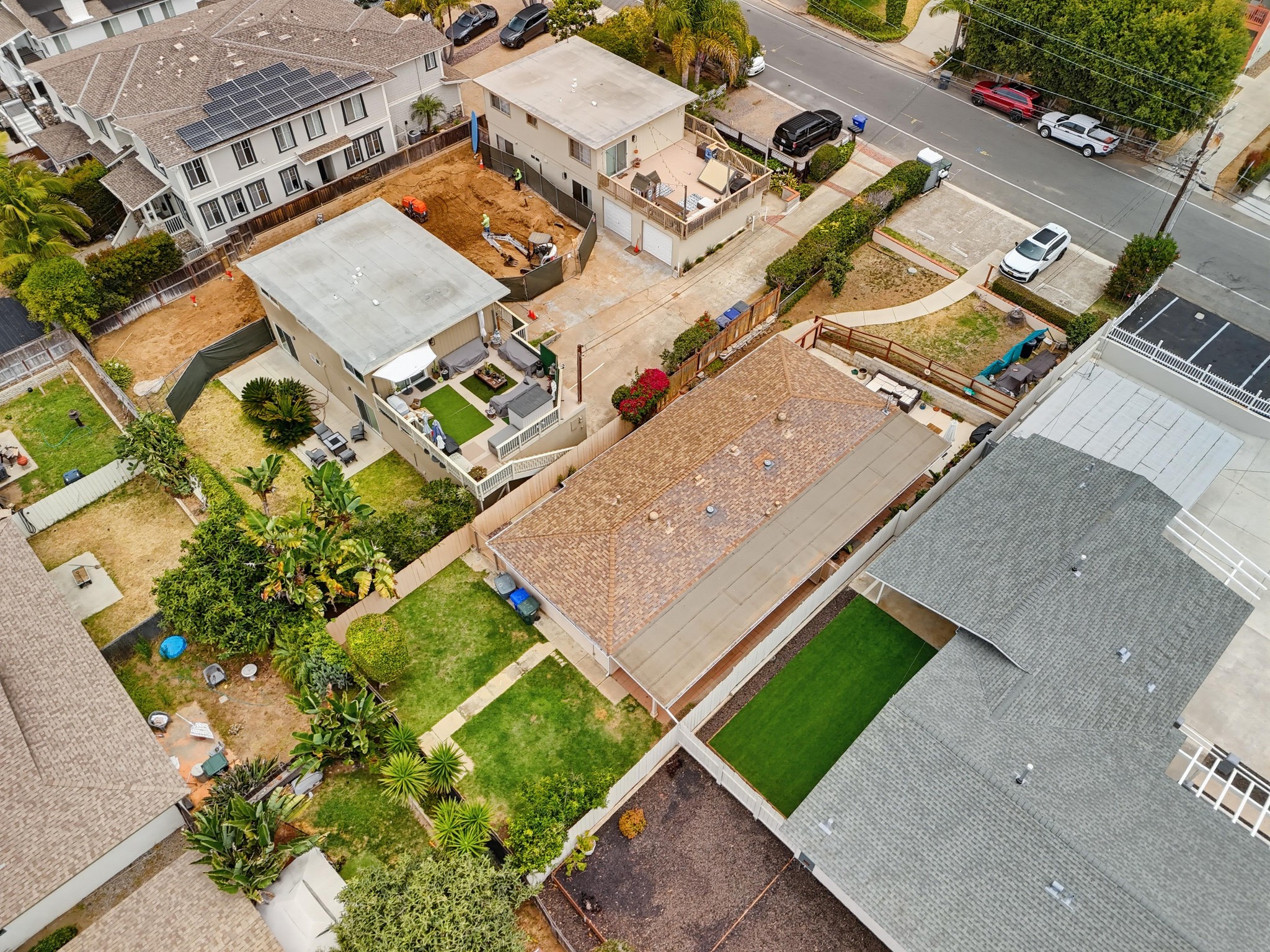 Virtual tour photo 8 of 34 for 1090 Gardena Rd
