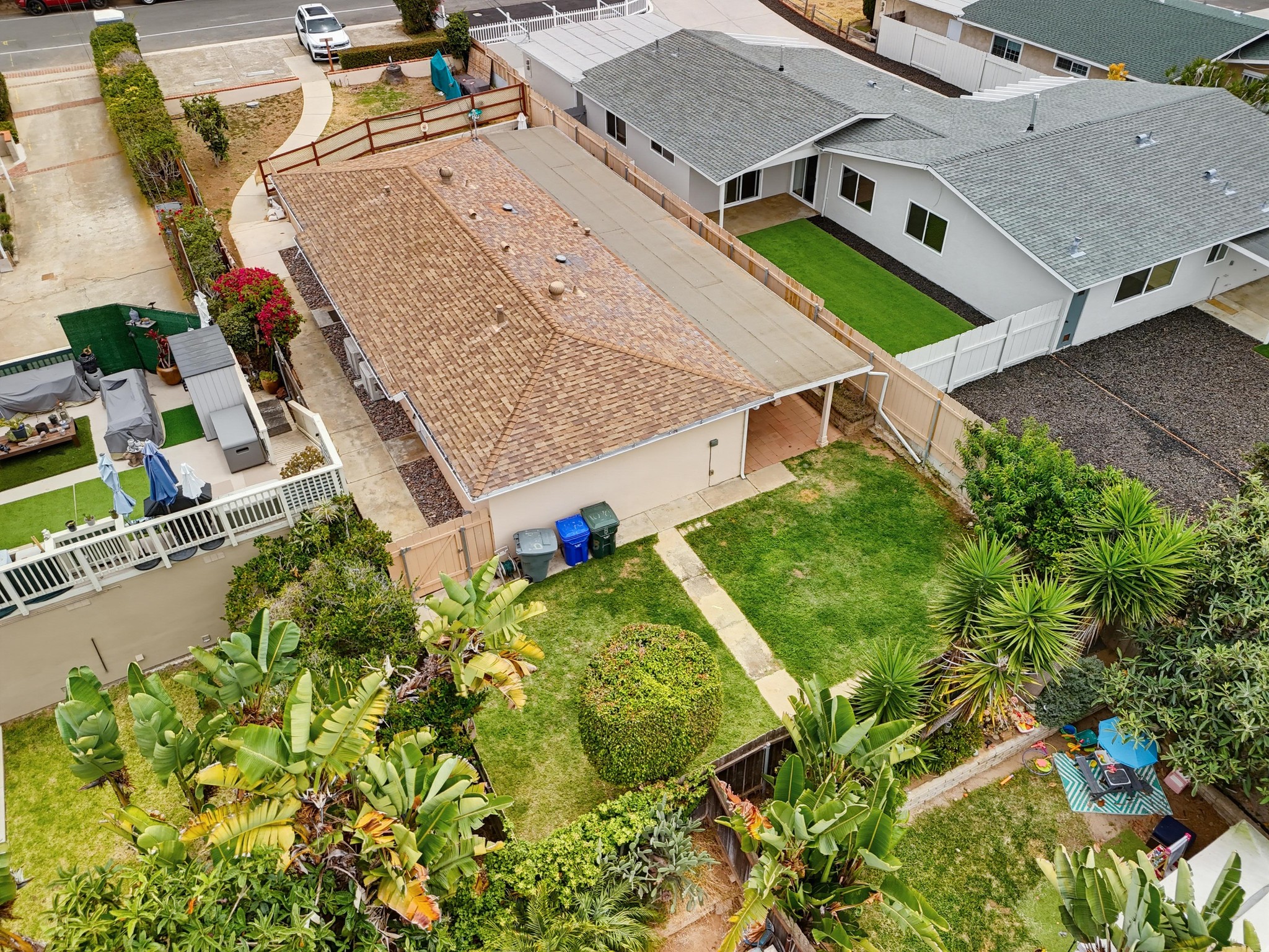 Virtual tour photo 9 of 34 for 1090 Gardena Rd