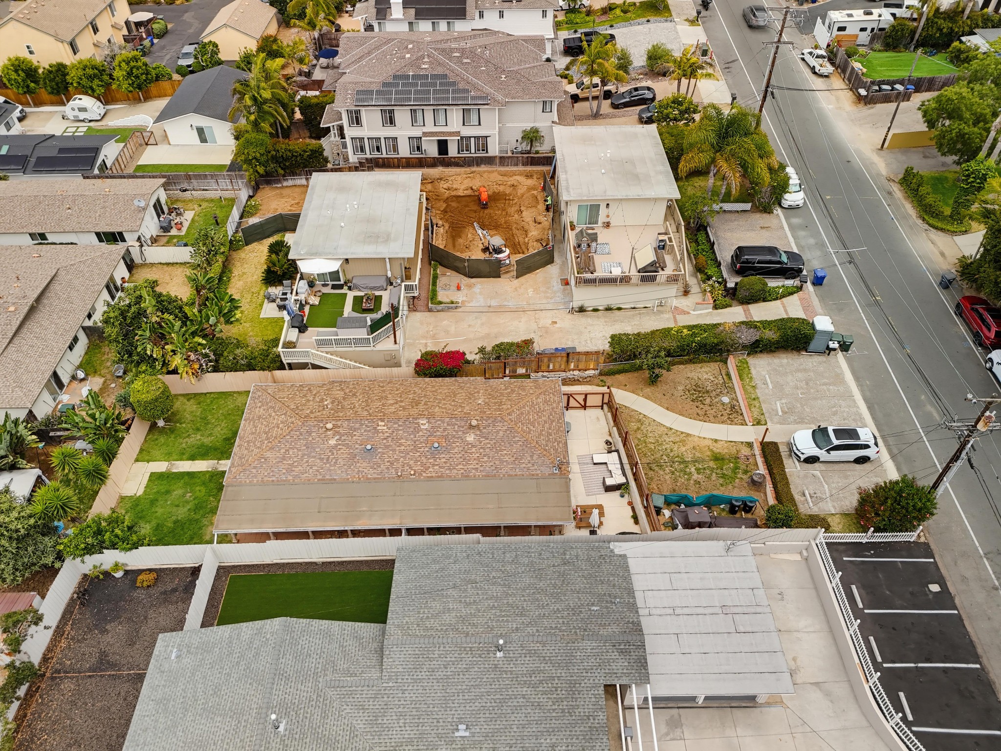 Virtual tour photo 30 of 34 for 1090 Gardena Rd