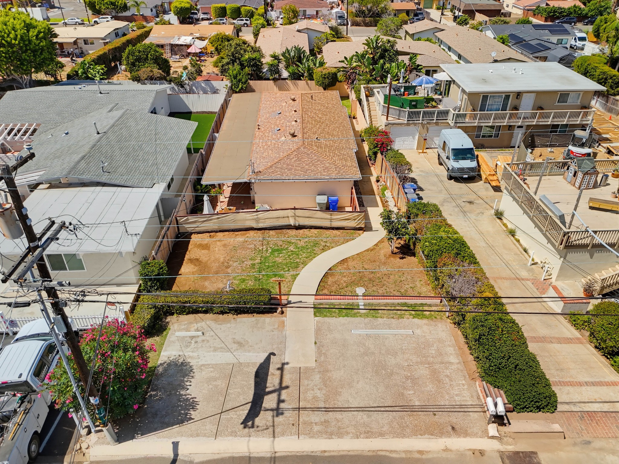 Virtual tour photo 3 of 44 for 1090 Gardena Rd