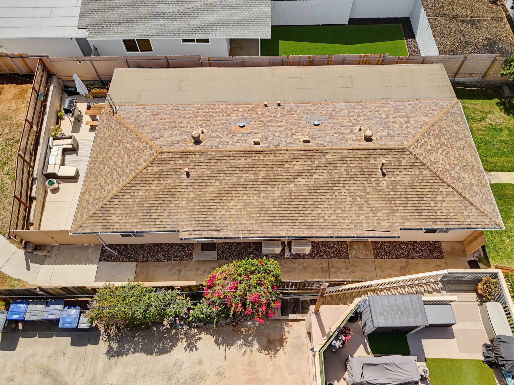Virtual tour photo 12 of 44 for 1090 Gardena Rd