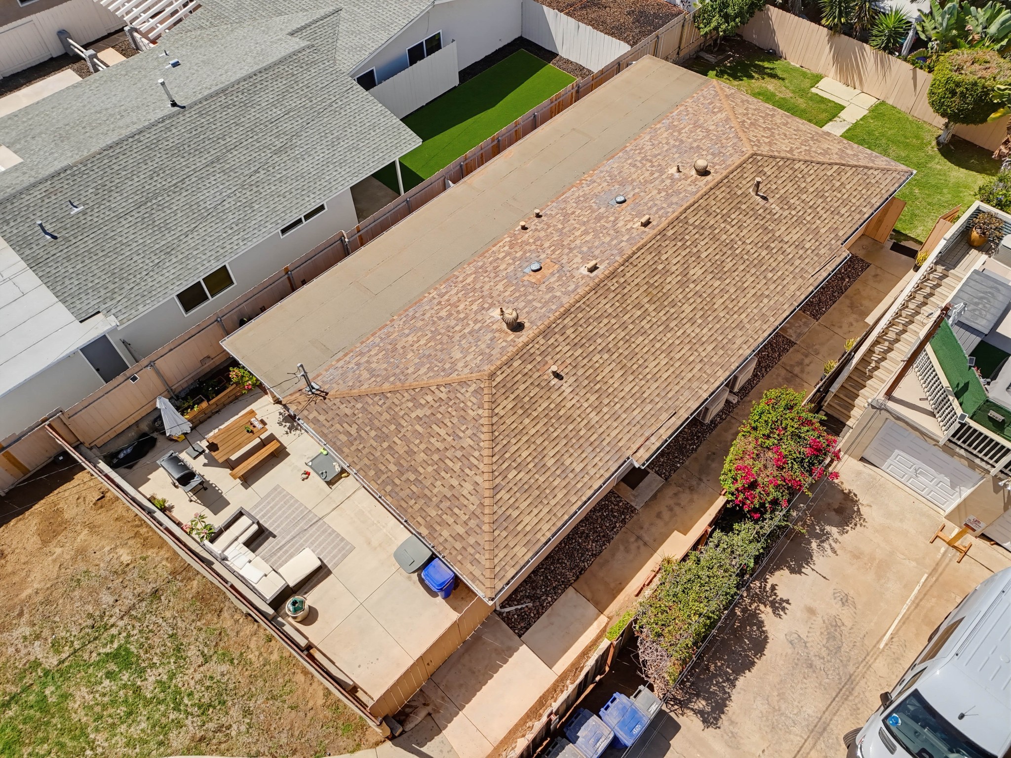 Virtual tour photo 13 of 44 for 1090 Gardena Rd