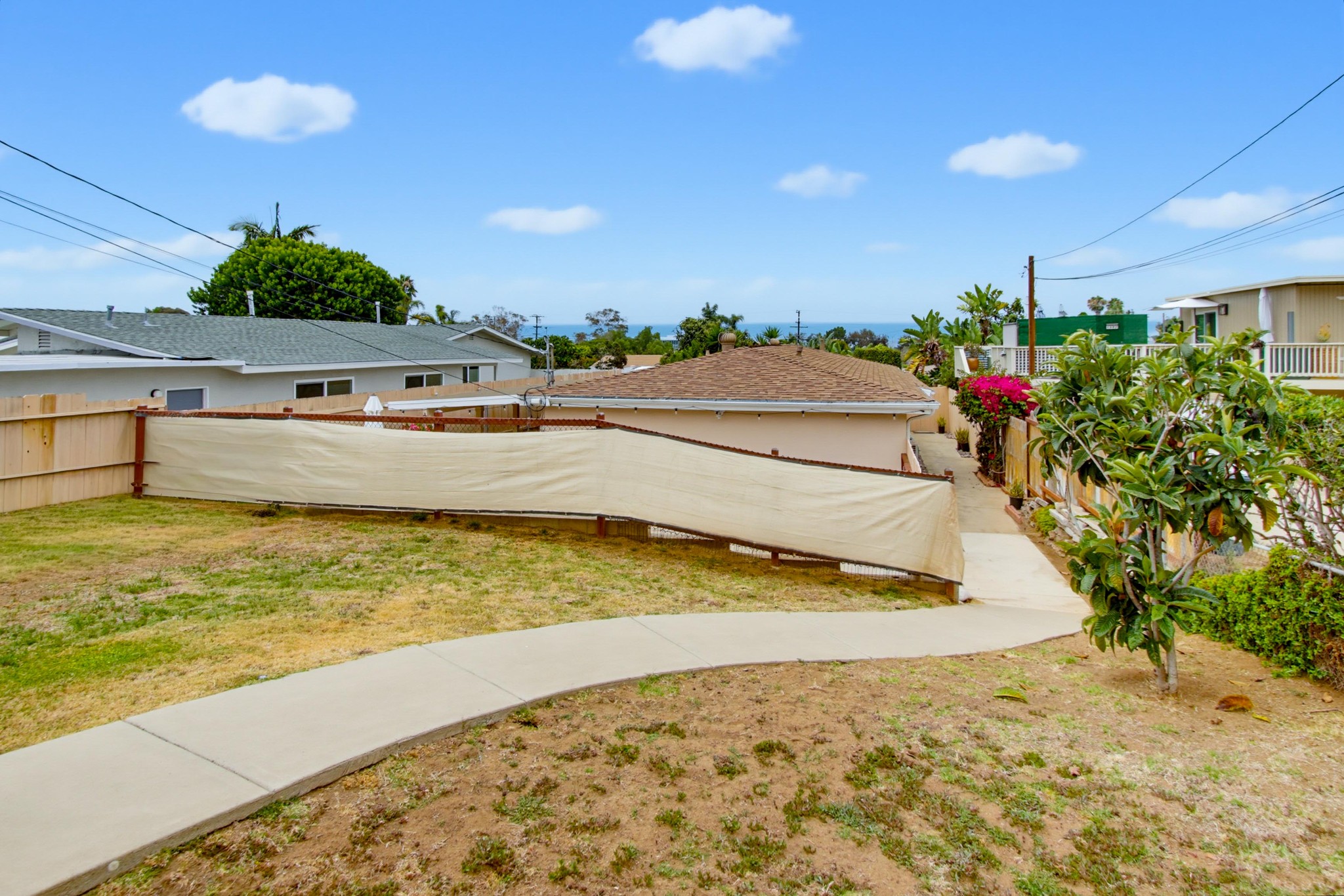 Virtual tour photo 3 of 71 for 1090 Gardena Rd