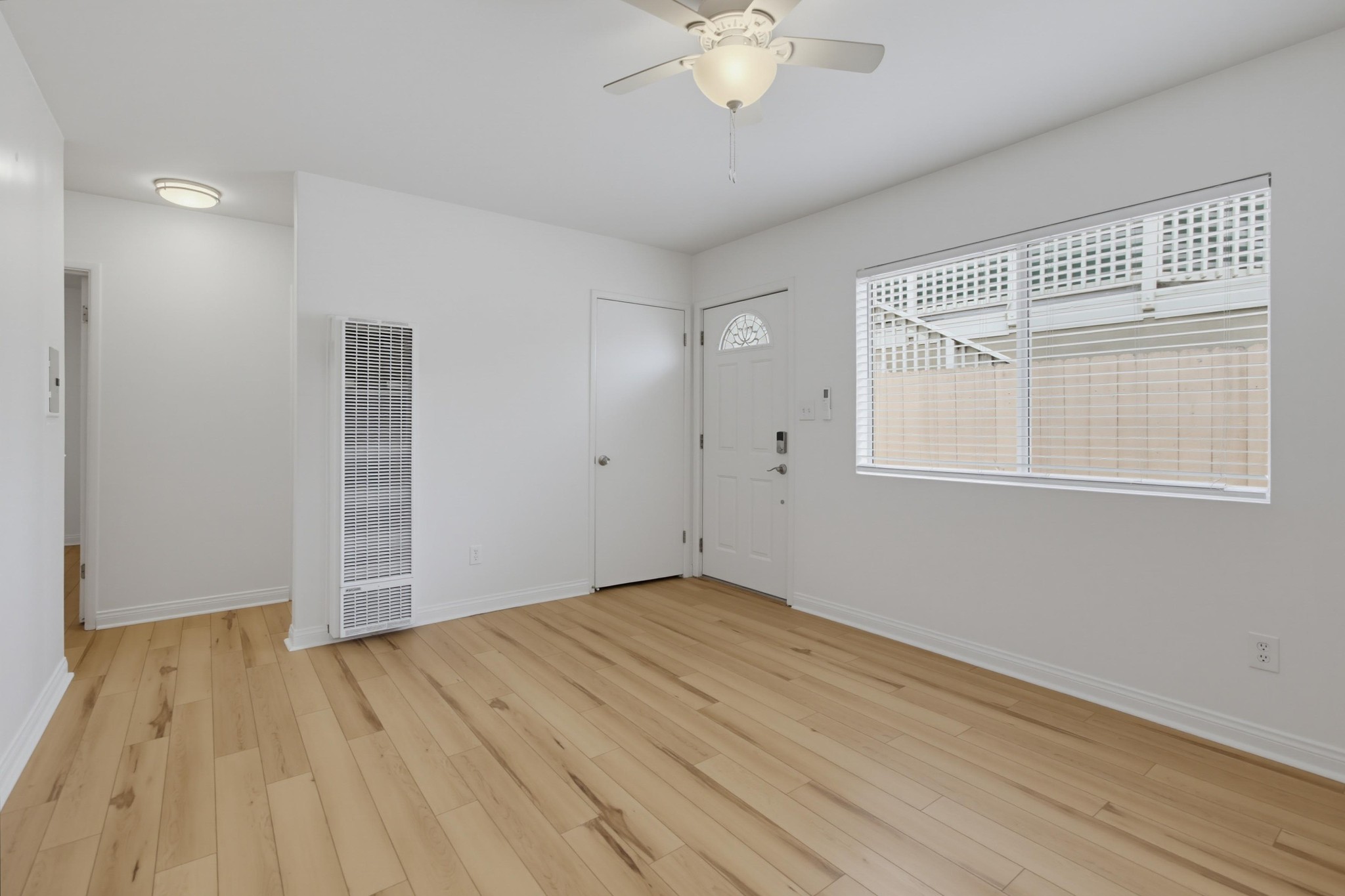 Virtual tour photo 9 of 71 for 1090 Gardena Rd