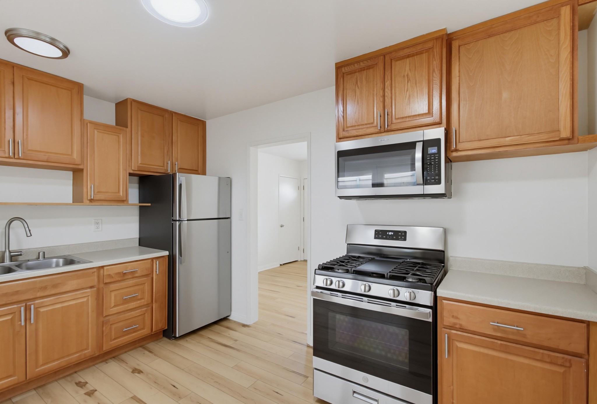 Virtual tour photo 13 of 71 for 1090 Gardena Rd