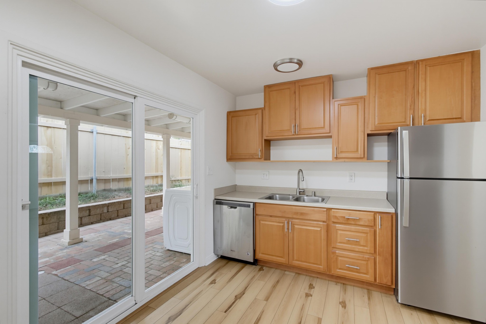 Virtual tour photo 14 of 71 for 1090 Gardena Rd