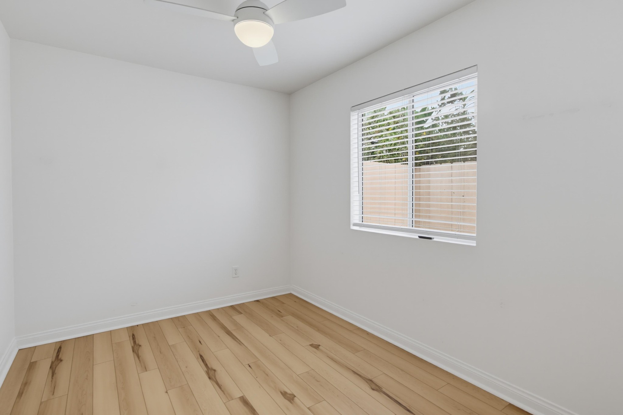 Virtual tour photo 17 of 71 for 1090 Gardena Rd