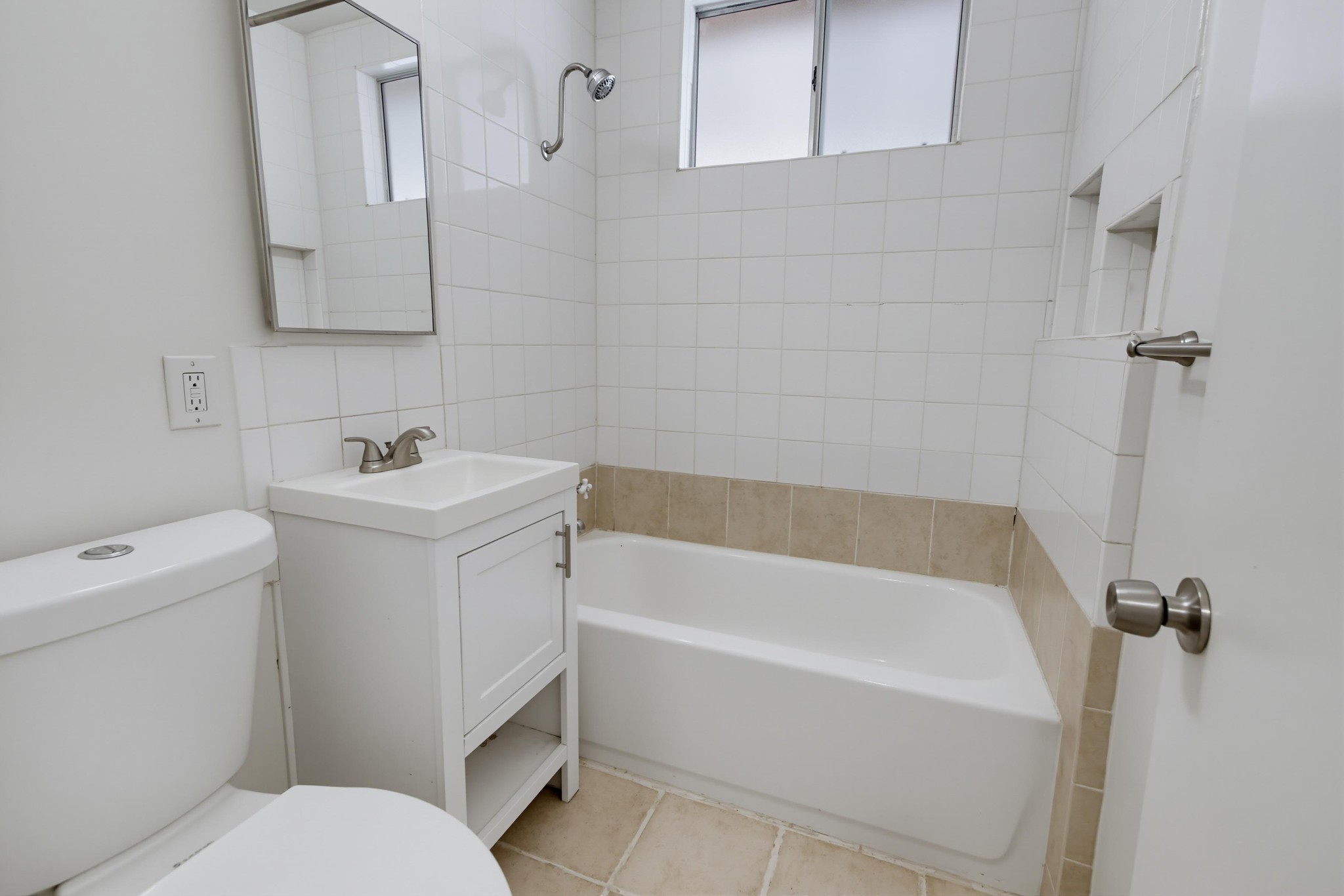 Virtual tour photo 20 of 71 for 1090 Gardena Rd