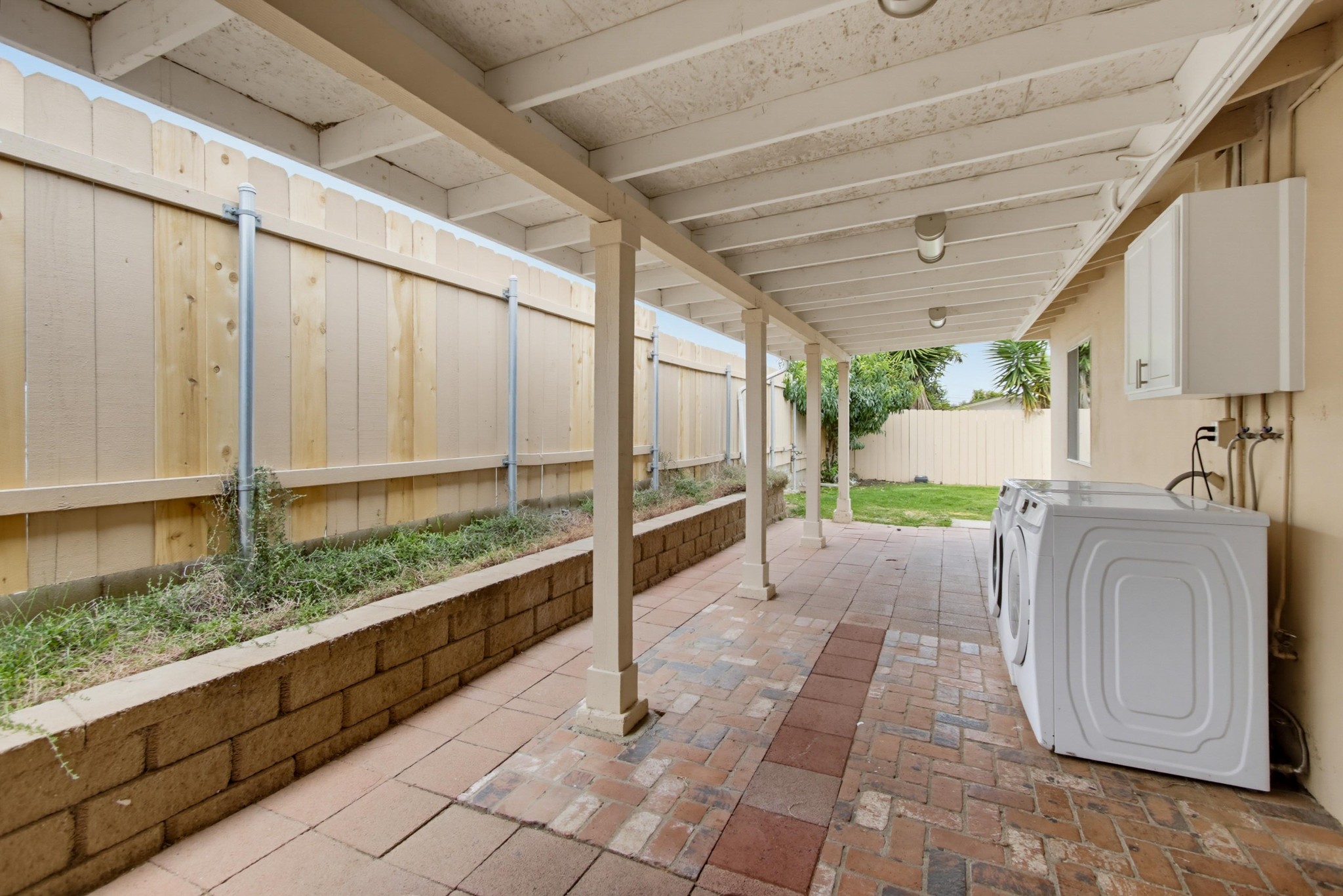 Virtual tour photo 27 of 71 for 1090 Gardena Rd