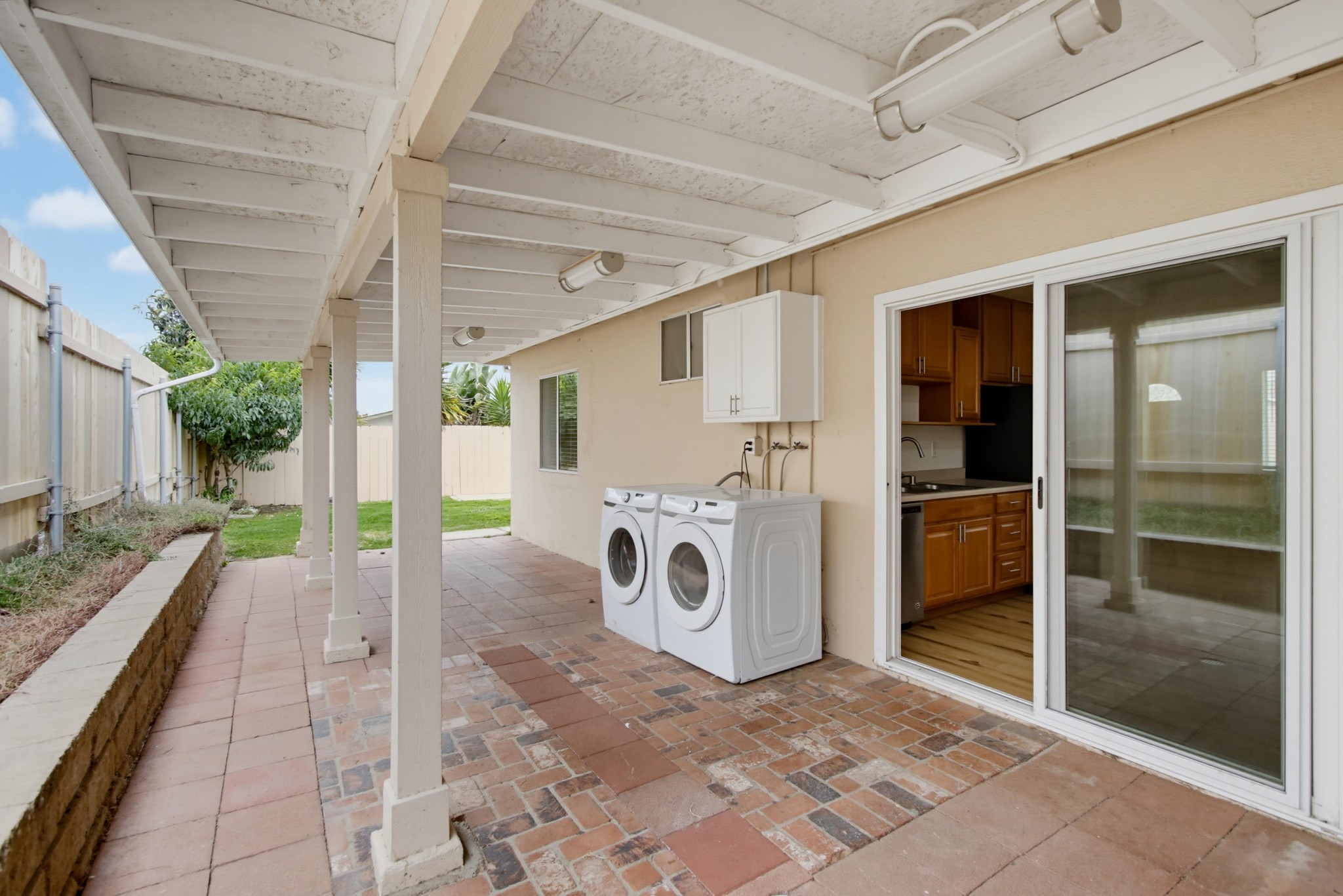 Virtual tour photo 28 of 71 for 1090 Gardena Rd