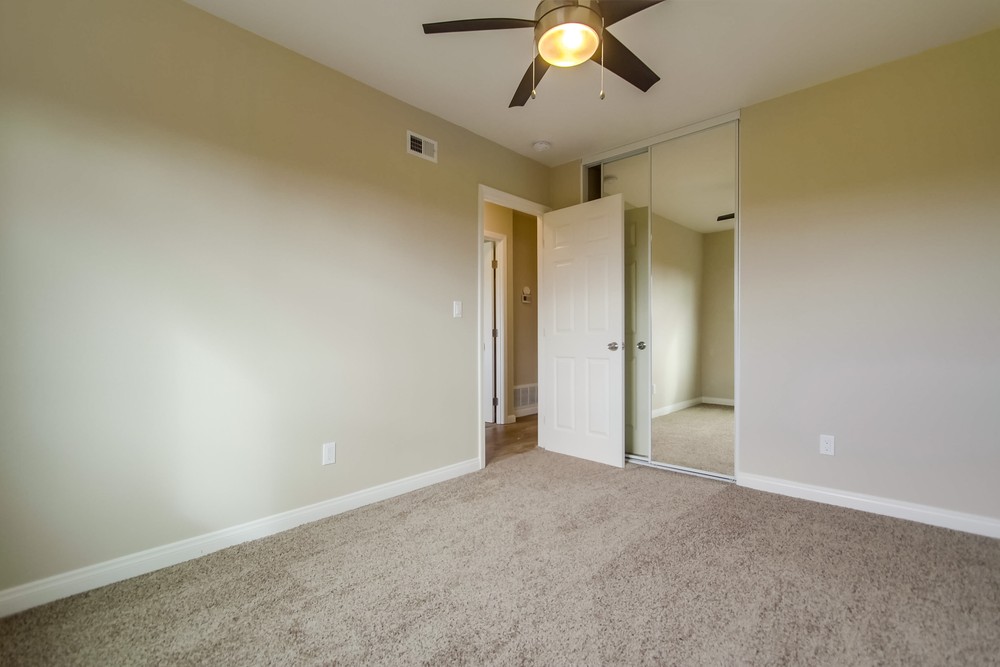 Virtual tour photo 35 of 52 for 1090 Piccard Ave
