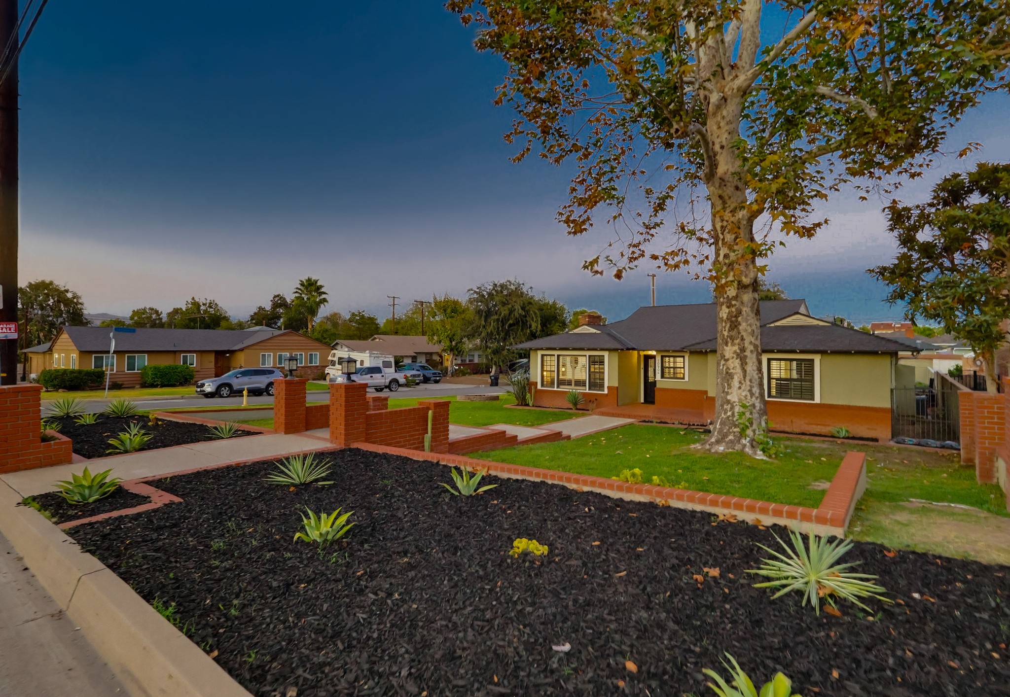 Virtual tour photo 3 of 113 for 10904 La Mirada Blvd
