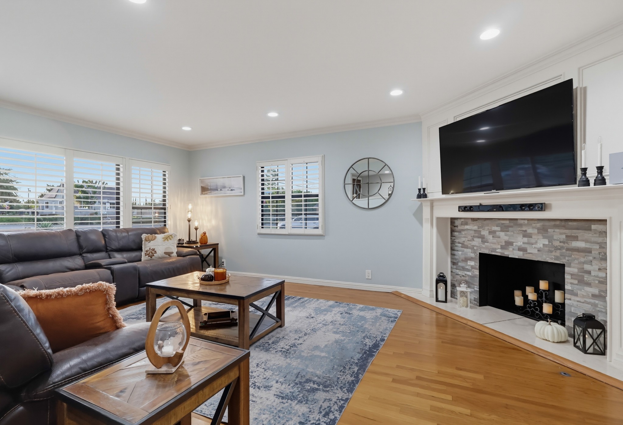 Virtual tour photo 46 of 113 for 10904 La Mirada Blvd