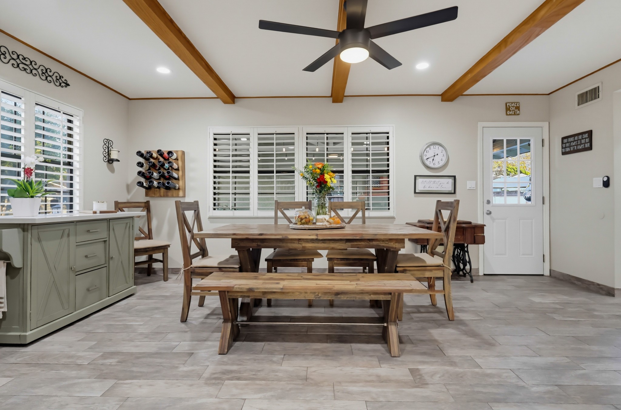 Virtual tour photo 51 of 113 for 10904 La Mirada Blvd