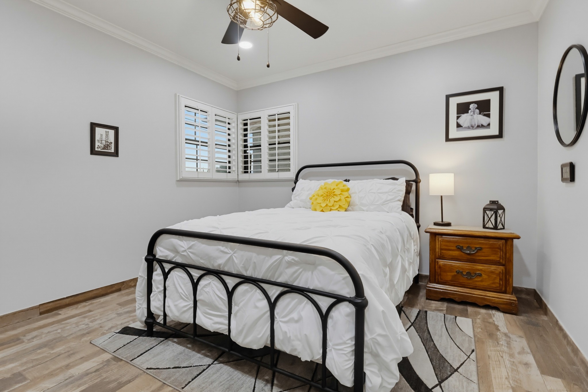 Virtual tour photo 76 of 113 for 10904 La Mirada Blvd