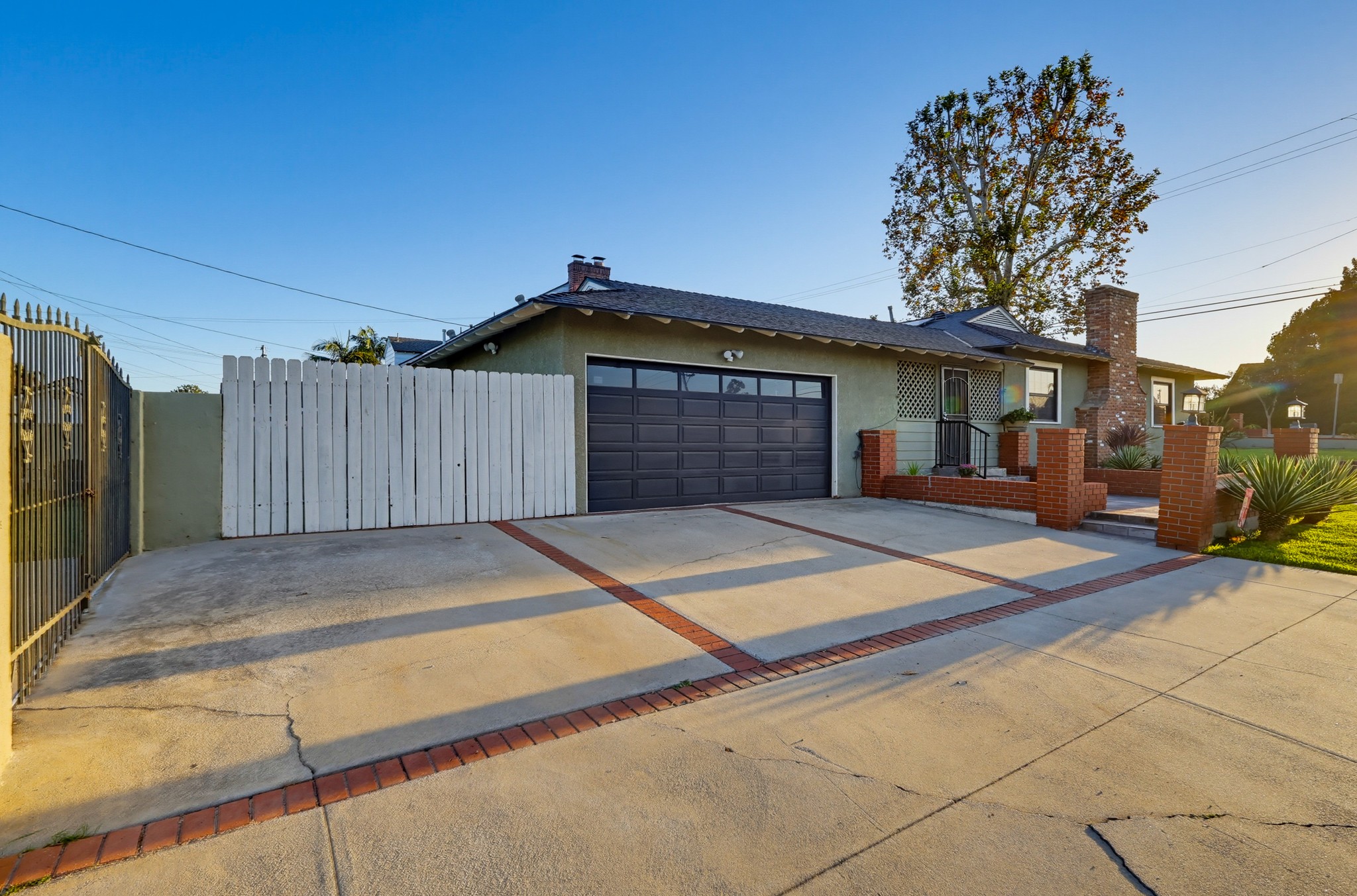 Virtual tour photo 91 of 113 for 10904 La Mirada Blvd