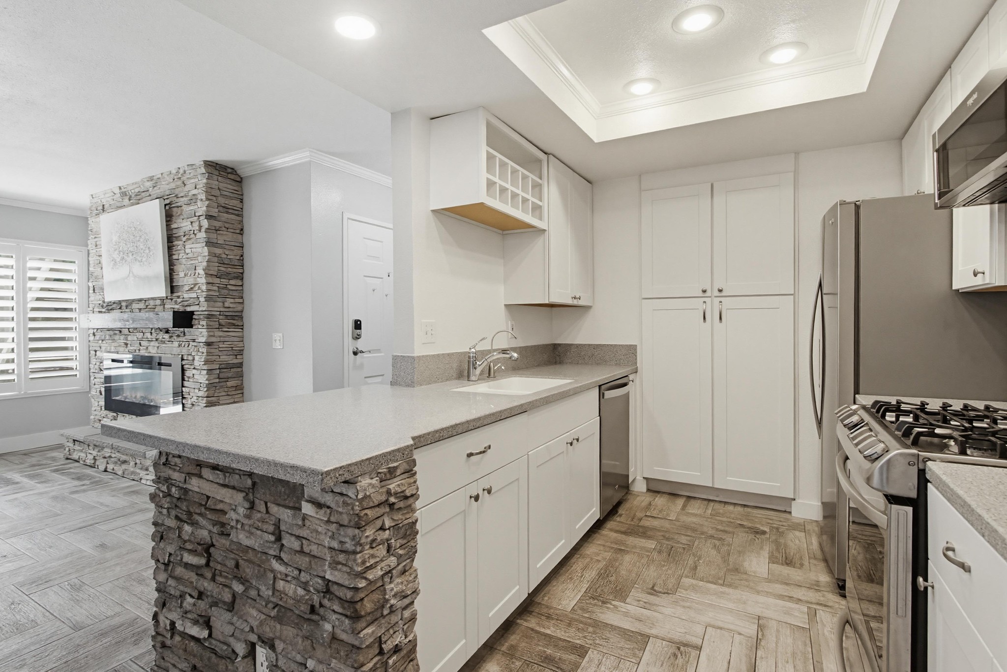 Virtual tour photo 17 of 41 for 1091 Shadowridge Dr UNIT 115