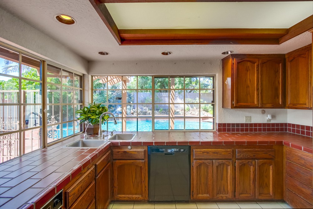 Virtual tour photo 13 of 62 for 10910 Ironwood Rd