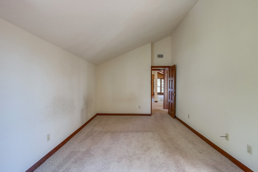 Virtual tour photo 47 of 62 for 10910 Ironwood Rd