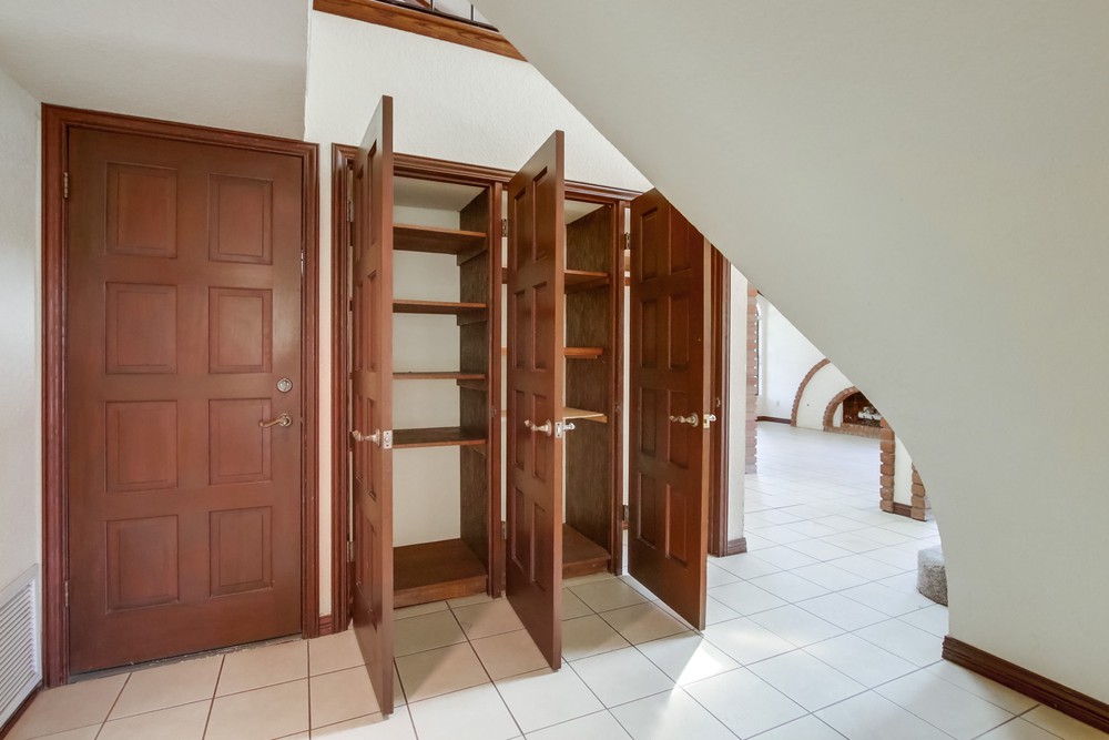 Virtual tour photo 49 of 62 for 10910 Ironwood Rd