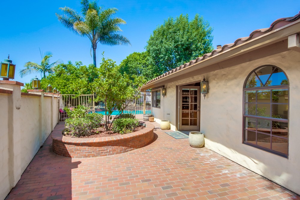 Virtual tour photo 52 of 62 for 10910 Ironwood Rd