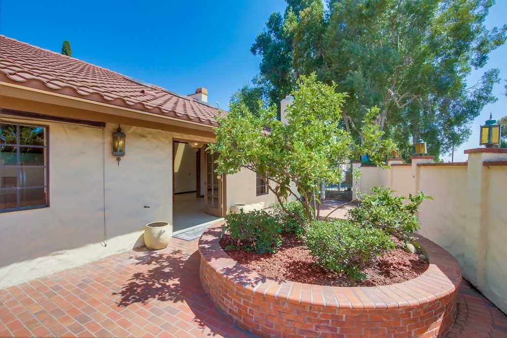 Virtual tour photo 54 of 62 for 10910 Ironwood Rd