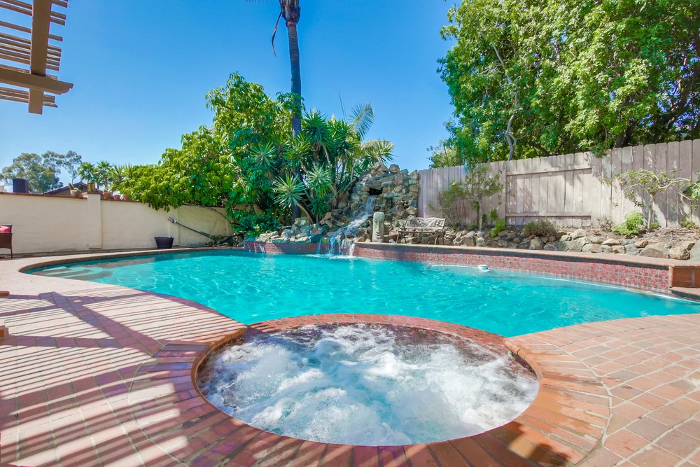 Virtual tour photo 62 of 62 for 10910 Ironwood Rd