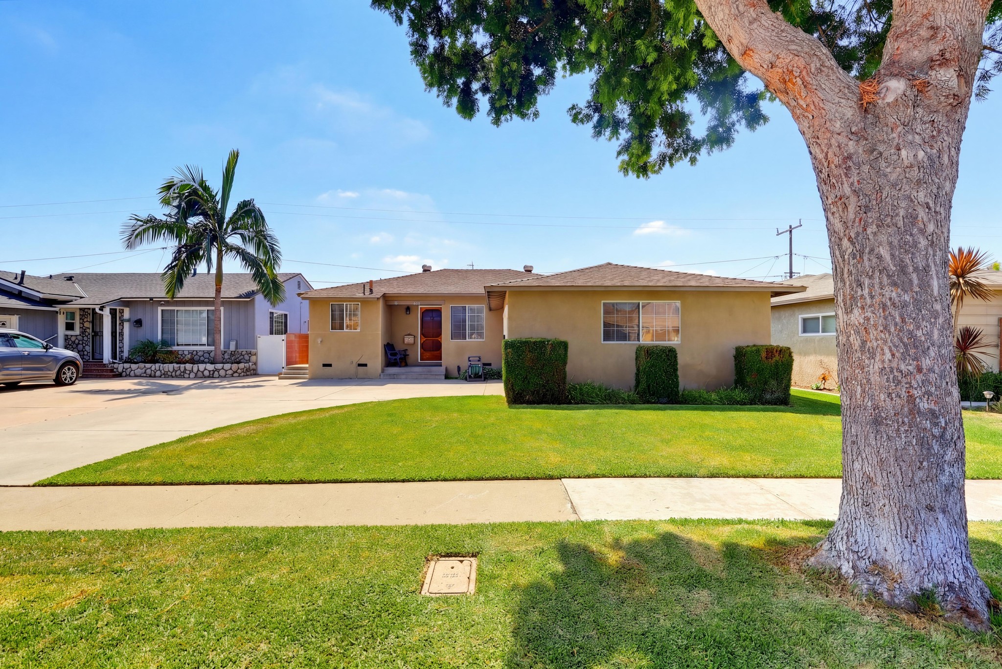 Virtual tour photo 3 of 61 for 10912 Molette St