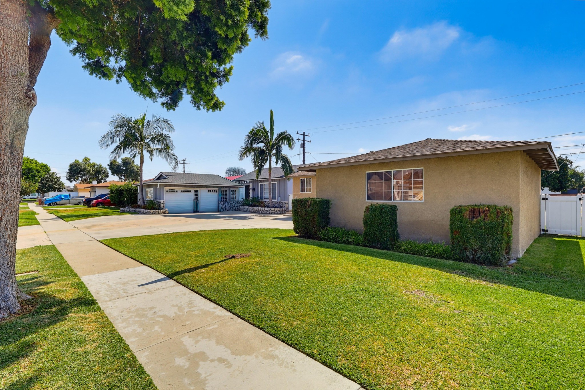 Virtual tour photo 4 of 61 for 10912 Molette St